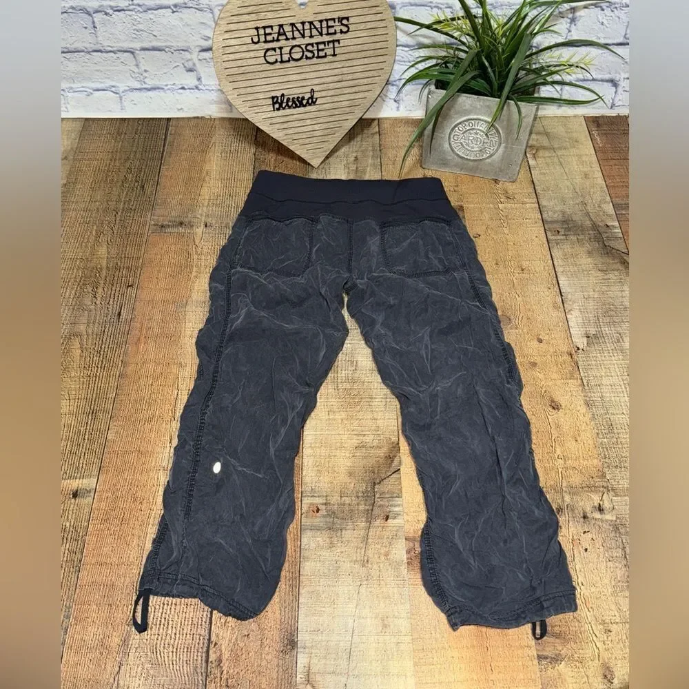 Lululemon cool down tencel ruched cropped pants size 4
